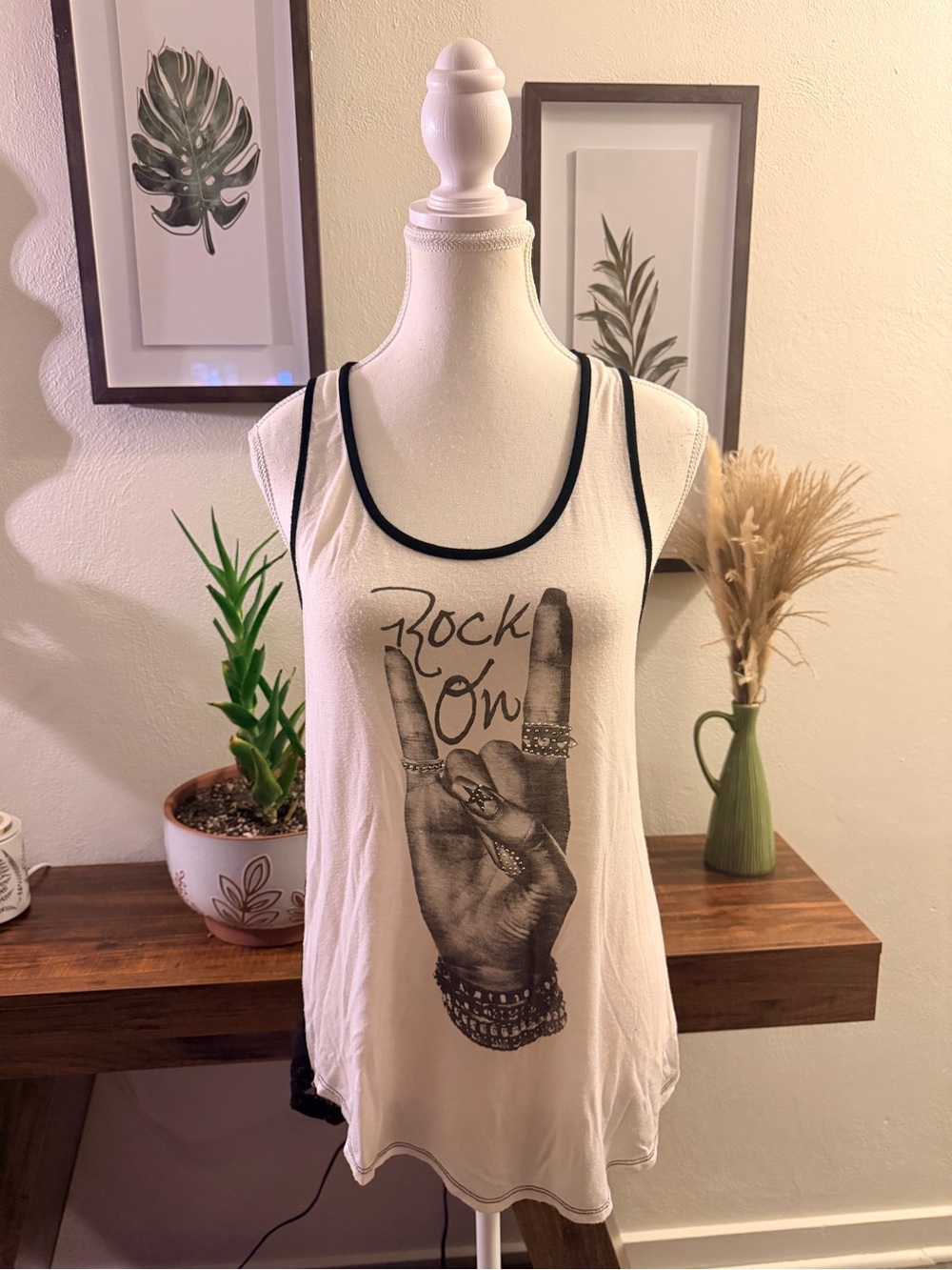 Rock On Graphic Tank Top Lace Back Y2K Grunge Size M
